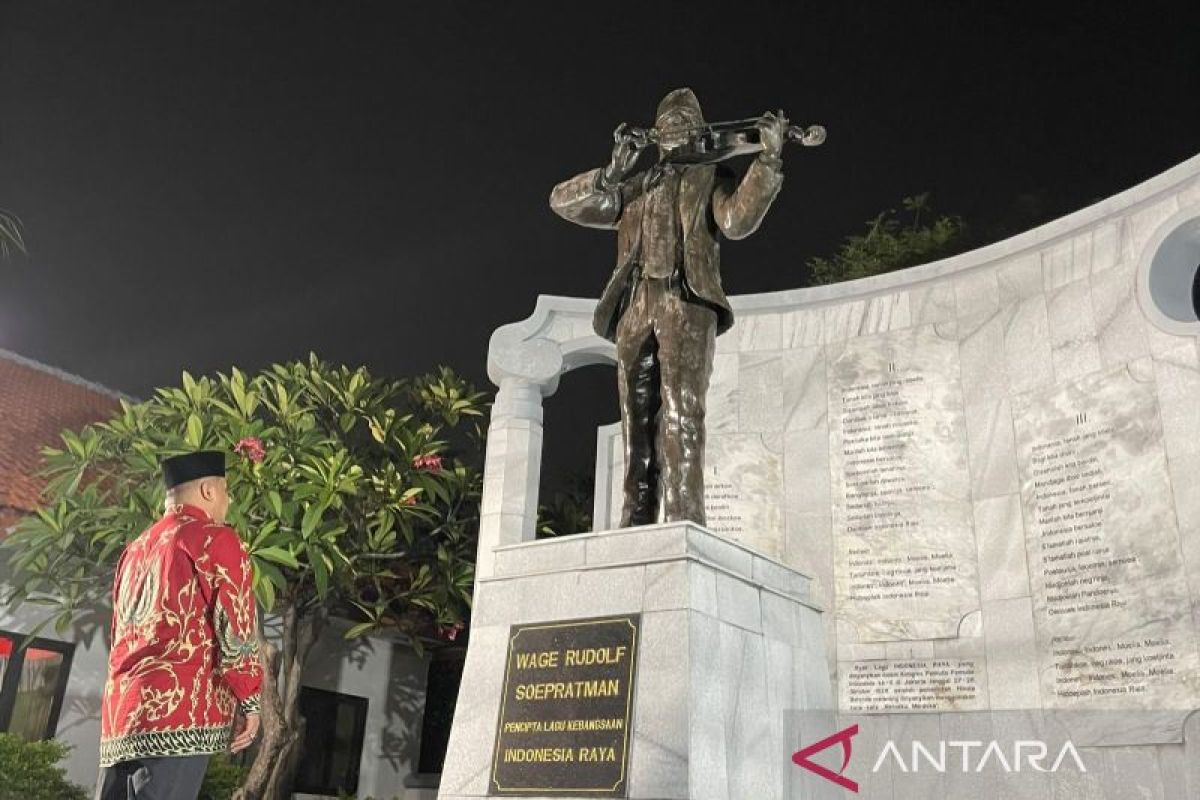 Achmad Hidayat Introduces 'One Line Politics' Concept