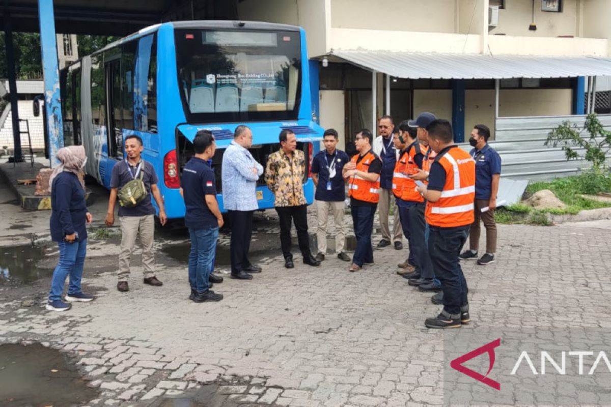 Racist Incident on TransJakarta Bus Goes Viral