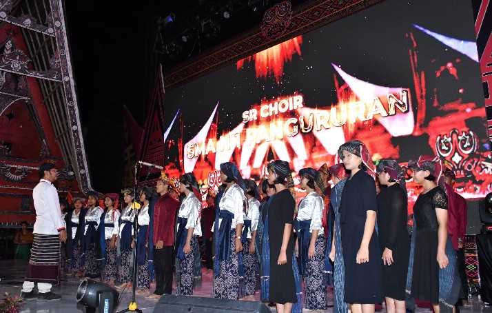 Synergy Without Borders! Regent Vandiko Gultom Invites Samosir Media to Develop World-Class Tourism