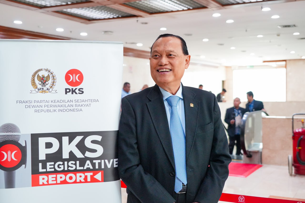 PKS DPR RI Faction Leader: Strengthening Youth Role in Democracy