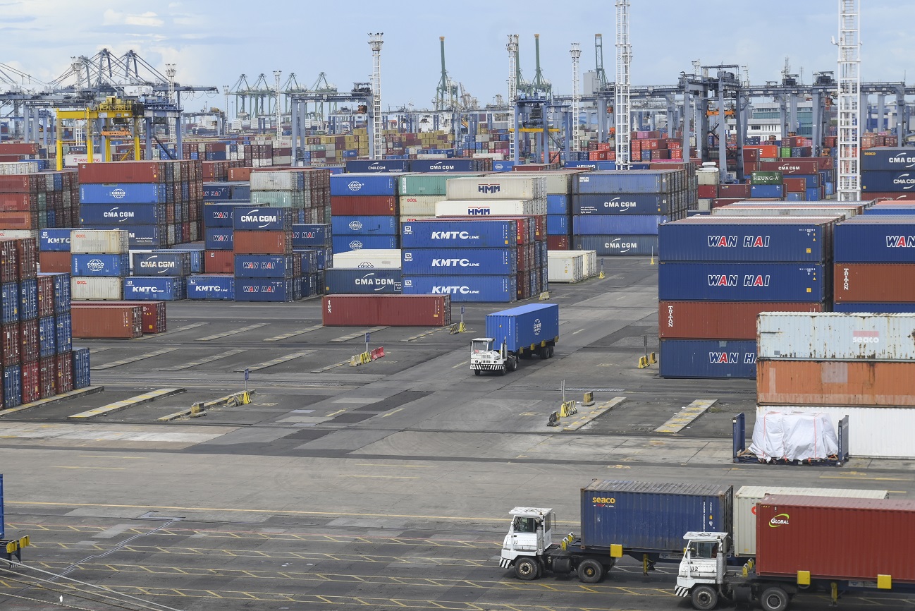 Indonesia Aims for Economic Leap: Raw Commodity Exports to End