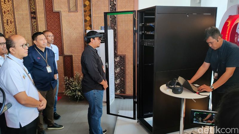 Three New Billionaires Emerge in Indonesia: Data Center Mogul Among Leaders